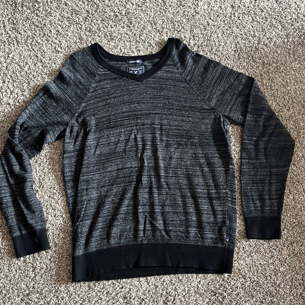 American Eagle black/gray sweater | Men’s Large